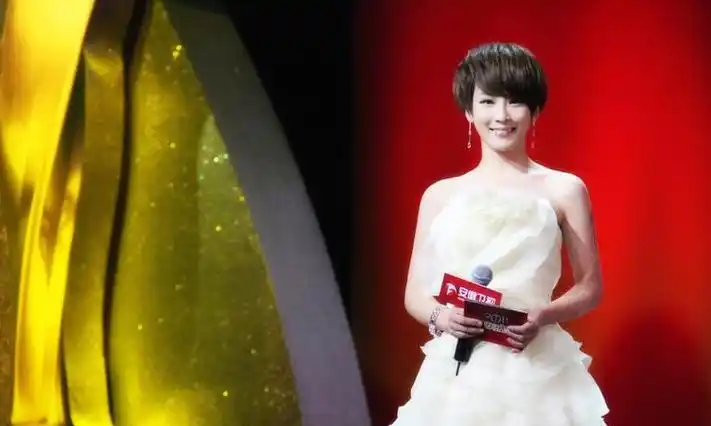 演员谢楠:我这辈子最正确的决定,就是嫁给吴京生了两个大胖小子