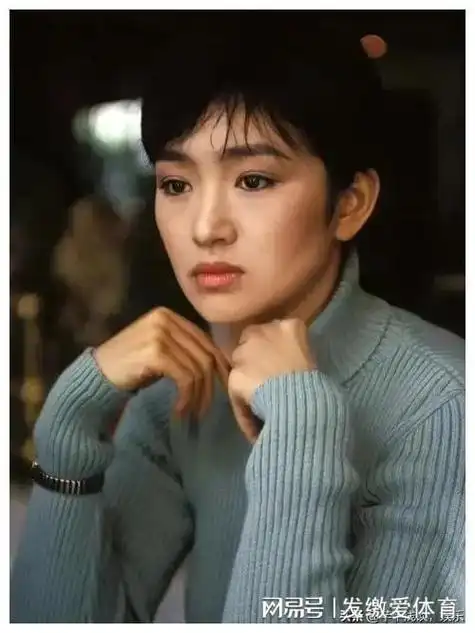 巩俐青春风华:时光不逝的银幕传奇之美!