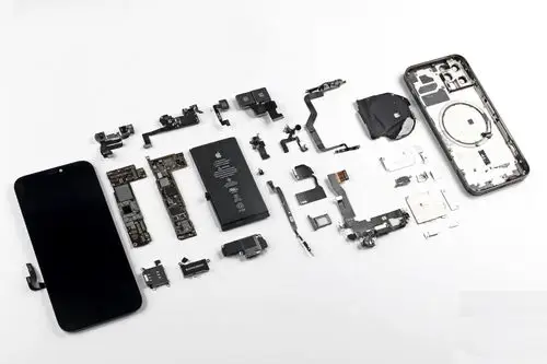 e拆解拆开iphone12pro除了高品质的细节外还能看到什么