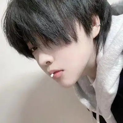 帅哥头像阳光帅气真人很有魅力 很拽的男人味好看个性头像_男生头像