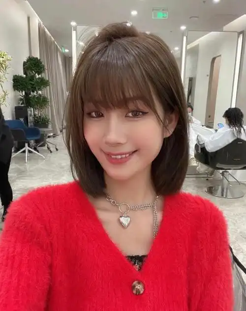 2021超温柔日系短发可盐可甜少女感短发