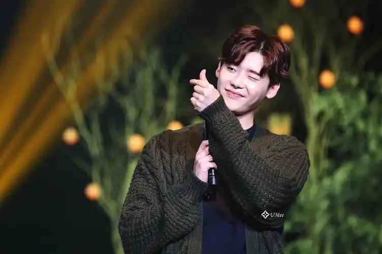 李钟硕 - 堆糖,美图壁纸兴趣社区