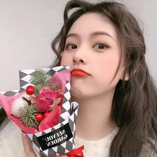 女生头像 上一组 上一张 7/8张图片 下一张 下一组 相关专题 美女车模