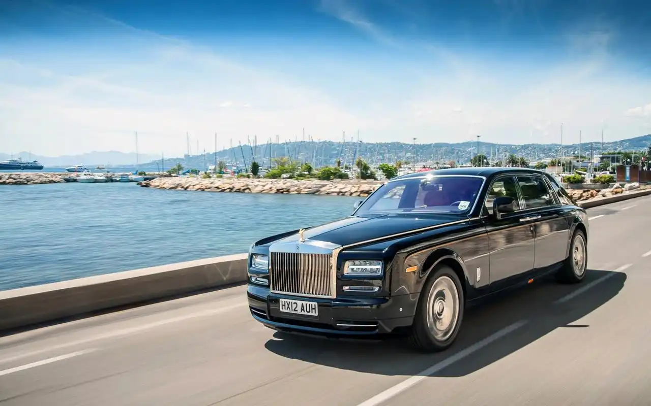 高端大气上档次劳斯莱斯桌面壁纸