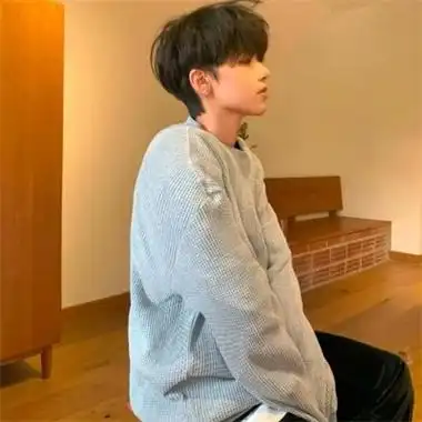 帅哥生活照片真实头像图片时尚潮流男生真人高清微信图片大全