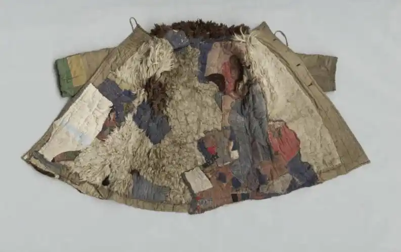 一物vol37灰绿色带补丁男式军大衣