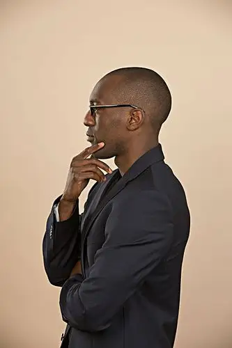 正装男模图片_正装男模图片大全_正装男模图片下载