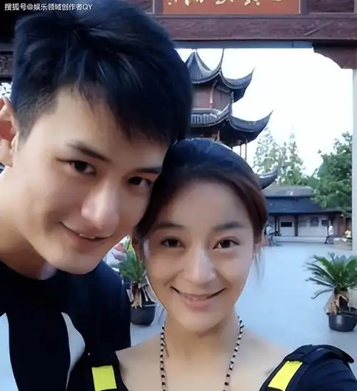 王雨:因为长得太帅,老婆倒追五年才得手,婚后两人的生活甜蜜_王媛可