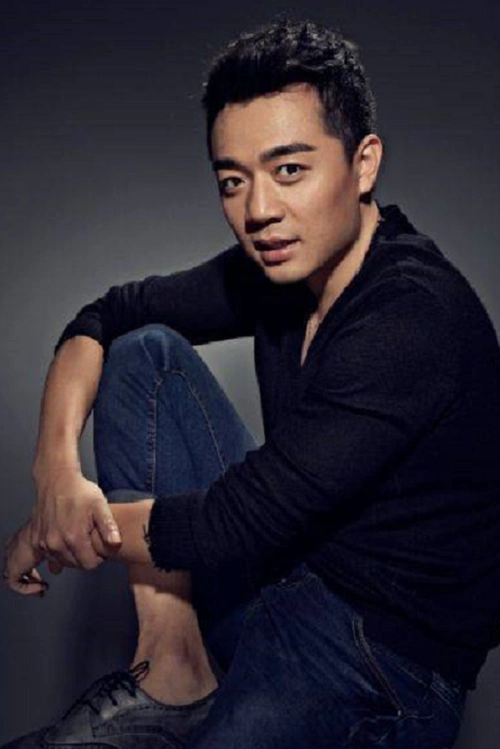 安家的秦涛戏外凭霸王别姬出道拍武打戏时曾险些丧命