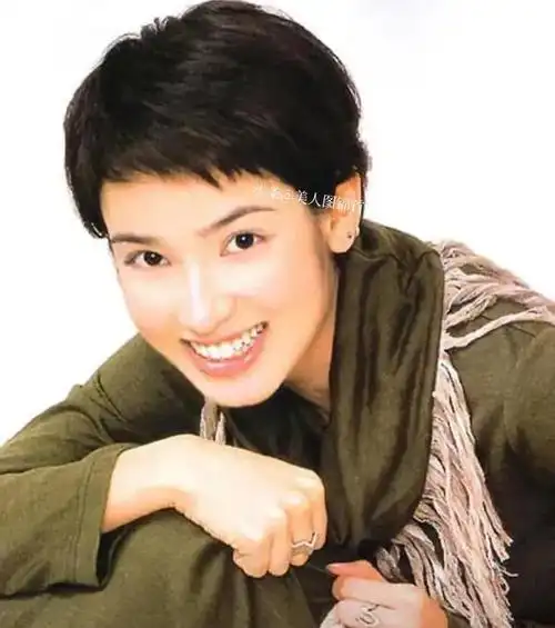 古天乐的绯闻女友,中印混血"春风美人"《寻秦记》公主～郑雪儿