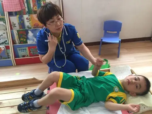 体检 写美篇         阅读 10 投诉文章 热门评论  0 s 可爱的小朋友