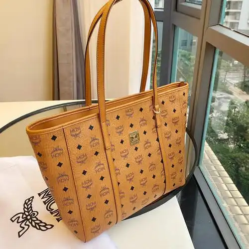 mcm托特包新款来袭韩国公司渠道一年四季都可以背