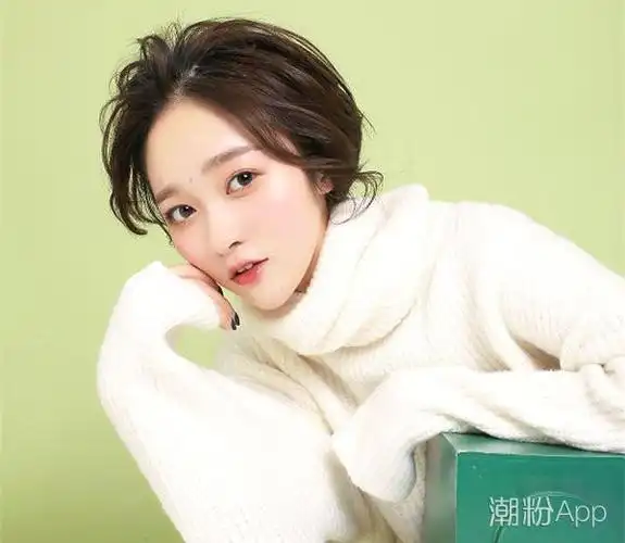 《空空如也》,最近这首歌曲也是在《歌手》的舞台上再次被汪峰所翻唱