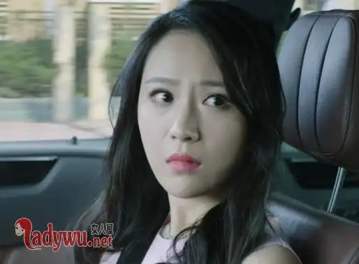 风光大嫁王露露的结局,大露露跟她(风光大嫁王露露结婚第几集)