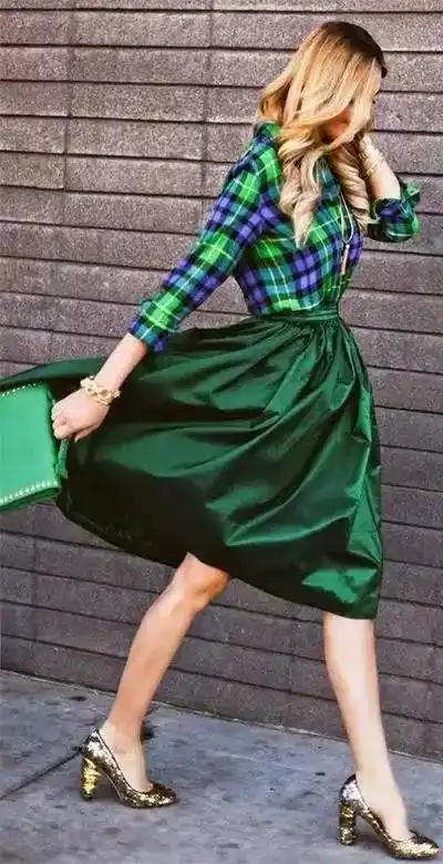 你喜欢穿什么颜色的衣服,就是什么样的女人,好准!