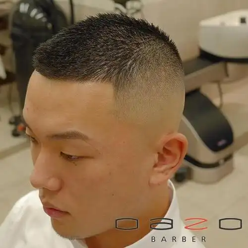 越来越多男士发型这样剪,清爽时尚没烦恼,剪完就是帅