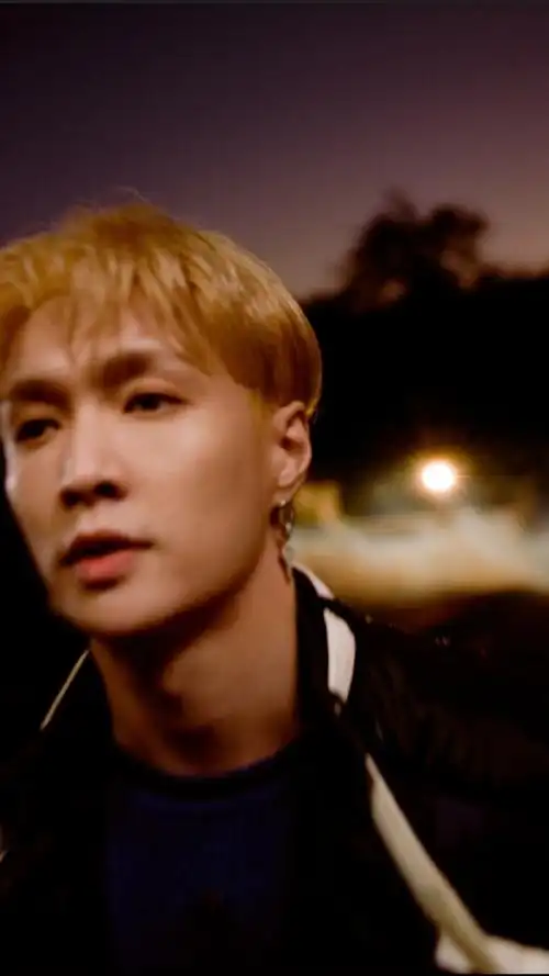 张艺兴[超话]##张艺兴2024全新单曲rb2u##张艺兴新单曲rb2u