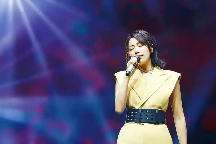 三无歌手金池新专逆袭成绩斐然获认可