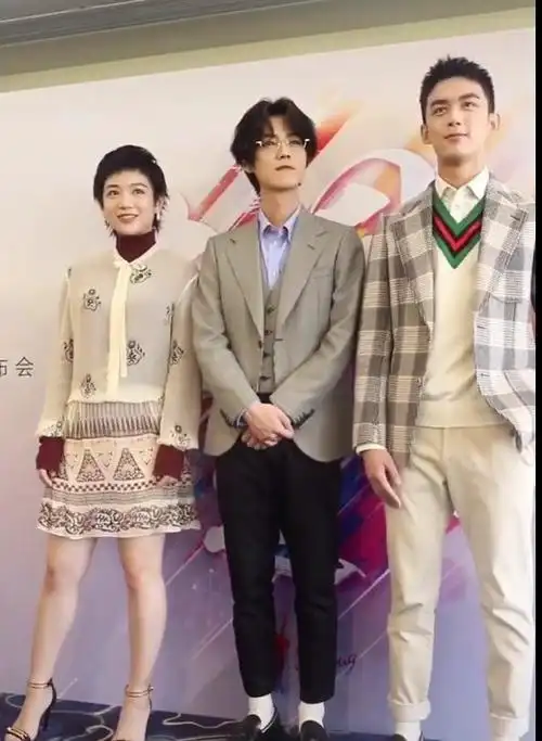 178的鹿晗撞上180的吴磊两人同框比身高到底谁说了谎