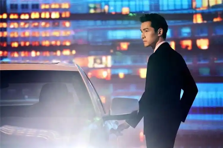 胡歌风范代言全新一代凯迪拉克ct6_汽车_中国网