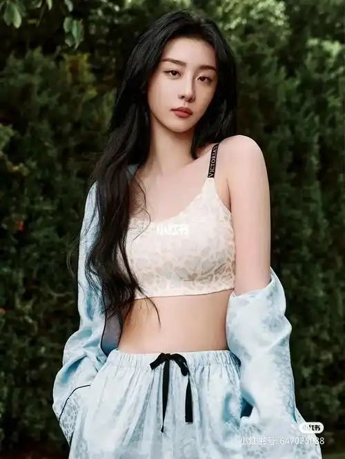 反重力文胸 天丝睡衣67这个搭配绝了67舒服时尚又健康67有没有