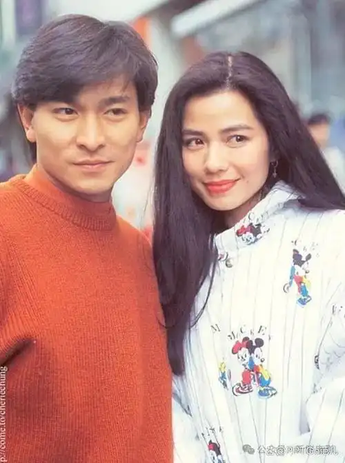 喧闹的春节档,消失的刘德华