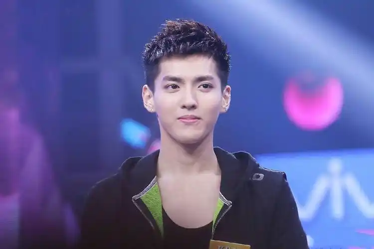 给朋友安利(吴亦凡)