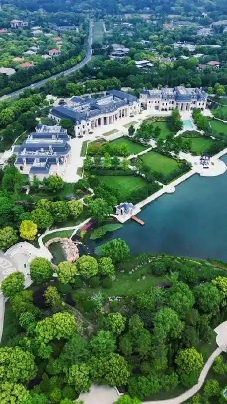 上海最霸气的私人庄园,价值170亿,占地180亩 6栋主楼