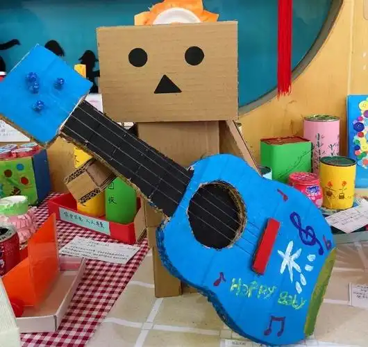 "回收垃圾 变废为宝"北京师范大学实验幼儿园新校区幼儿园