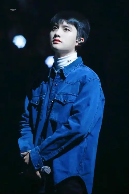 有没有集美有exo的各种出圈神图(九人无水印)? - 知乎