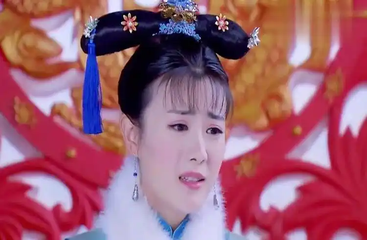 大玉儿传奇:苏茉儿叫哲哲求求皇上让玉儿见福临,哲哲早求过了