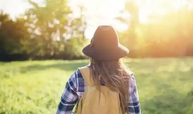 女人背影决定婚姻和未来的关键吗