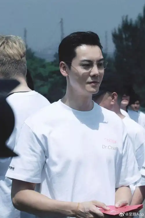 陈伟霆 芭比粉##陈伟霆芭比粉造型##loveu2是陈伟霆