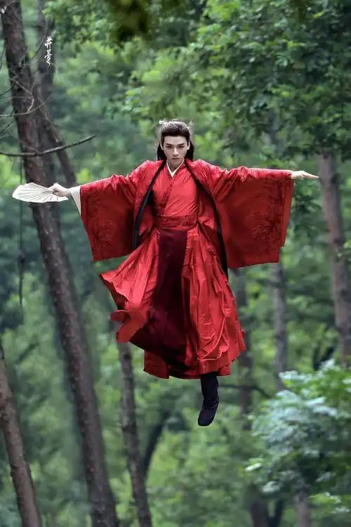 为今天即将上线的红衣蛊王—温客行盖楼,从开播前的预告我就.