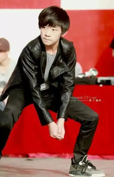 中枪舞易烊千玺