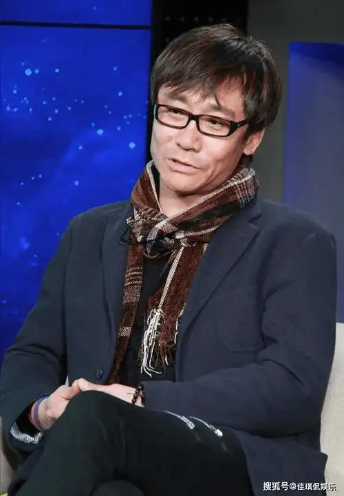 因为情史太让他尴尬老公了,那英 高峰 情史,那英前男友高峰简历