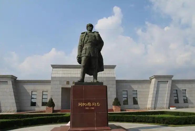 关向应纪念馆:金普新区向应街道旅顺日俄监狱旧址博物馆:旅顺口区向阳