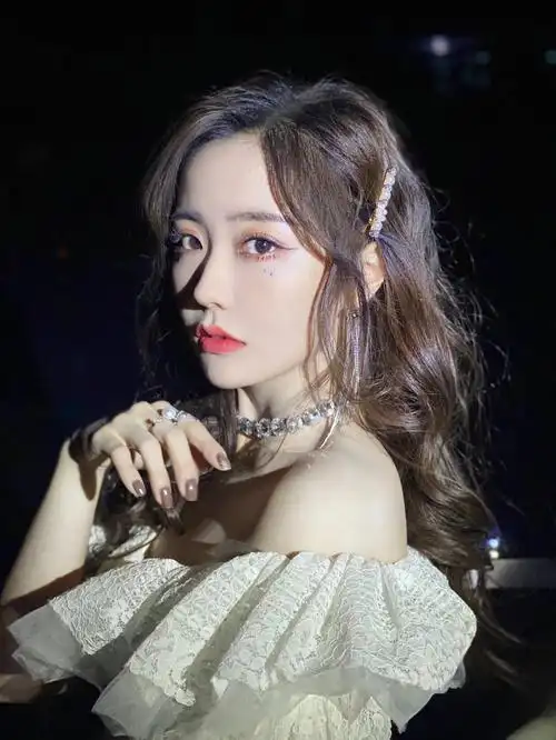 王艺瑾  #硬糖少女303  #美图  #绝世美图