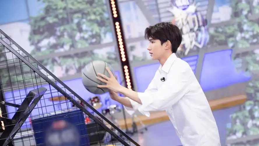 王源4k电脑壁纸王源壁纸封面图王源电脑壁纸壁纸于2021-05-12上传元气