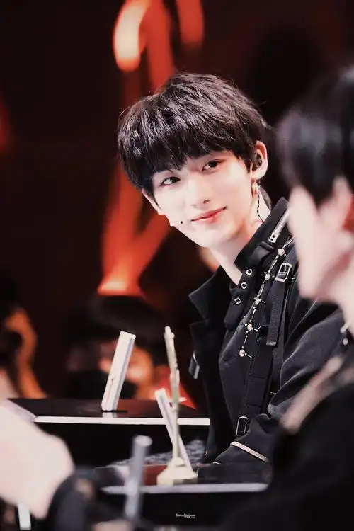 丁程鑫快乐大本营丁程鑫大本营的秘密花园之小丁上班季丁程鑫接招吧