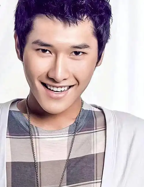 朱梓骁海底捞秀,欢乐美食新体验!