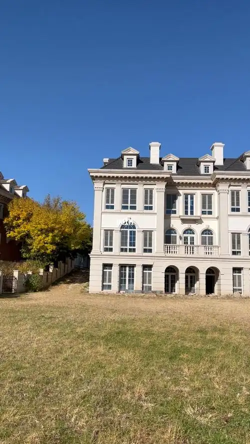 远洋lavie北京最顶级独栋别墅临水在售