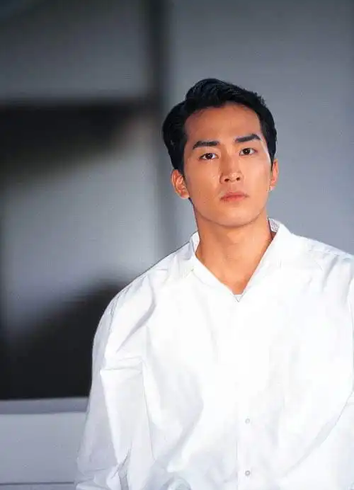 宋承宪写真-500x692.26k.-明星写真馆n63.com