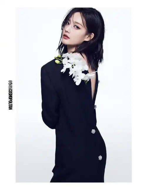 李一桐杂志大片李一桐这一身造型真的别太帅太酷