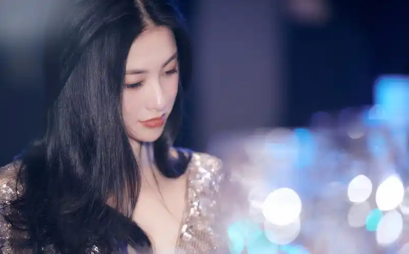 朱珠优雅性感写真图片57