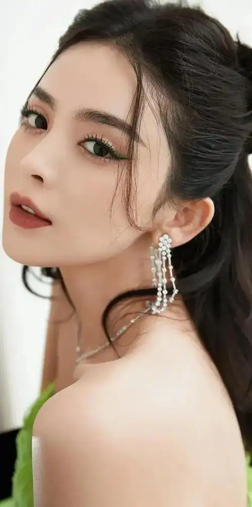 优雅美艳古力娜扎全图写真合集