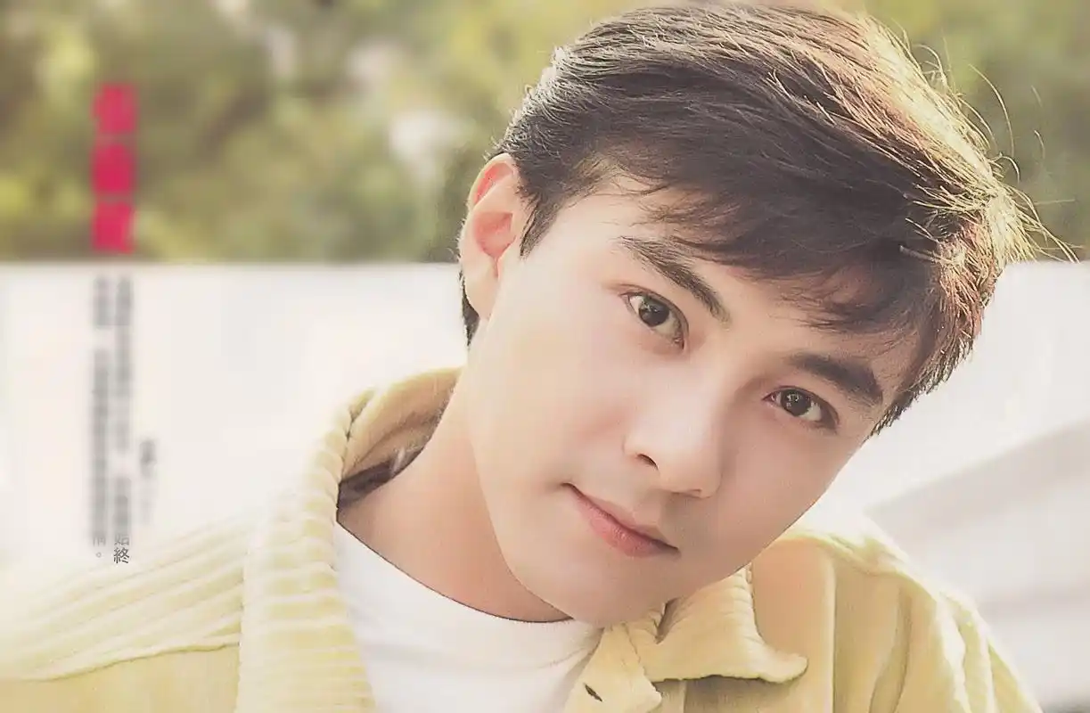 前辈说了8个字,张卫健却为此光头20年,事实是这样!