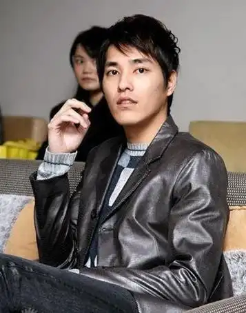 蓝正龙祝福大s生健康宝宝