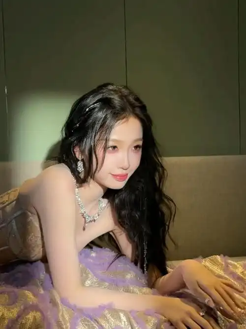 元旦快乐虞书欣葡萄美酒夜光杯