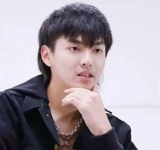 吴亦凡,真的是白